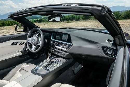 2026 BMW Z4 M40i Convertible Dashboard