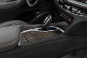 2021 Buick Enclave Premium 4dr SUV Shifter