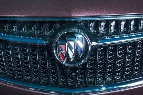 2019 Buick Encore Essence 4dr SUV Front Badge