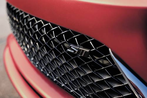 2026 Buick Envista Sport Touring 4dr SUV Front Badge