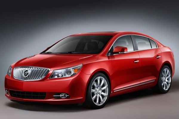 The 2010 Buick LaCrosse The 2010 Buick LaCrosse