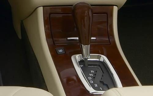 2010 Buick Lucerne CXL Center Console