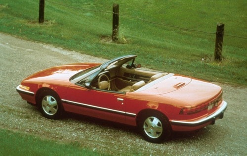 1990 Buick Reatta 2 Dr STD Convertible