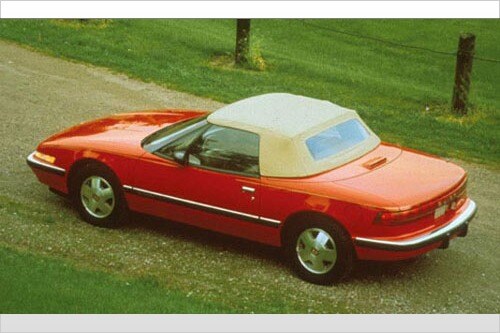 1990 Buick Reatta 2 Dr STD Convertible