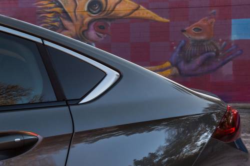 Buick Regal Sportback Essence 4dr Hatchback Exterior Detail