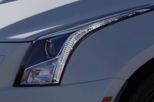2016 Cadillac ATS-V Coupe Headlamp Detail
