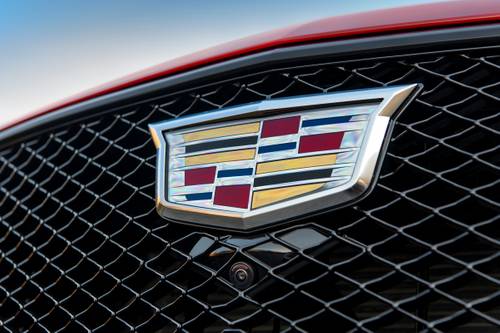 2024 Cadillac CT5 V Sedan Front Badge