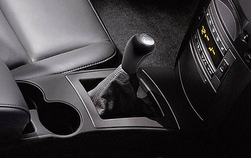 2005 Cadillac CTS 6 Speed Manual Shown