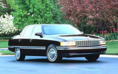 1996 Cadillac DeVille 4 Dr STD Sedan