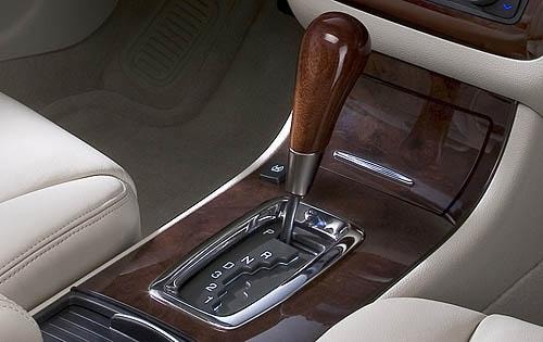 2009 Cadillac DTS Performance Center Console