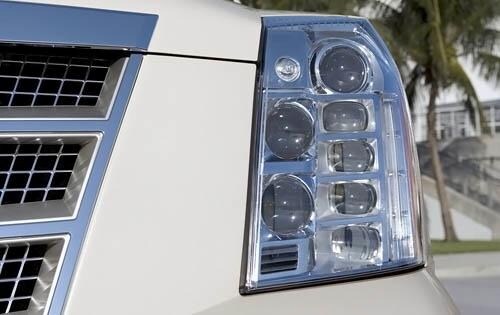 2010 Cadillac Escalade ESV Platinum Edition LED Headlamp Detail