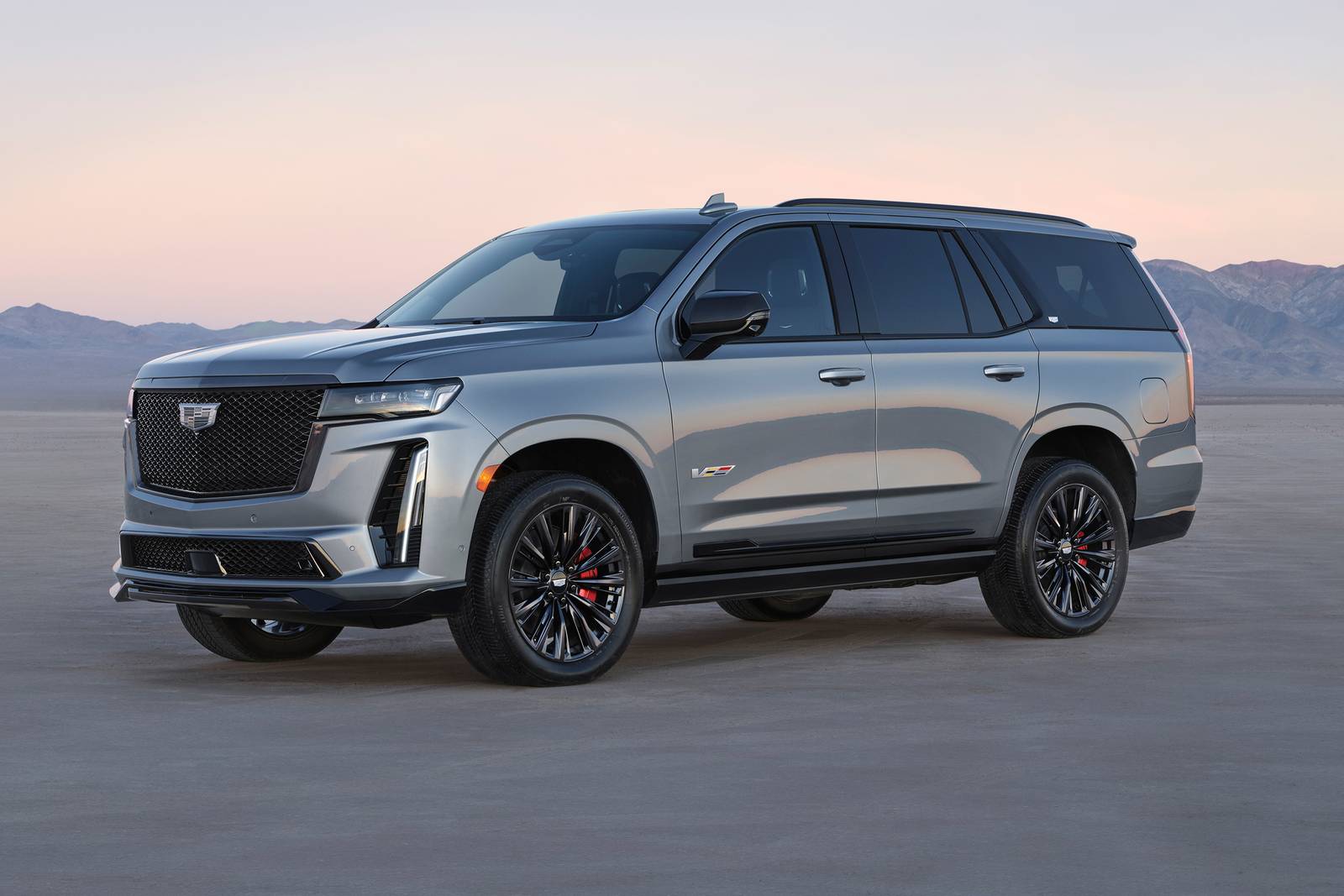 2023 Cadillac Escalade ESV Review & Ratings | Edmunds