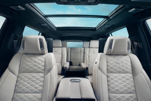 2025 Cadillac Escalade Sport Platinum 4dr SUV Interior Detail
