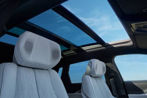 2024 Cadillac LYRIQ Luxury 3 4dr SUV Interior Detail