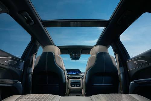 2025 Cadillac LYRIQ Luxury 3 4dr SUV Interior Detail