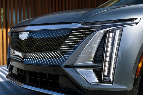 2026 Cadillac LYRIQ Signature Luxury 4dr SUV Exterior Detail