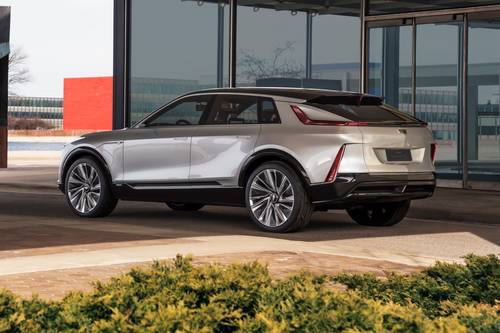 2026 Cadillac LYRIQ Signature Luxury 4dr SUV Exterior Shown