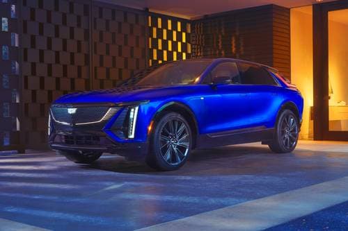2026 Cadillac LYRIQ Signature Sport 4dr SUV Exterior Shown