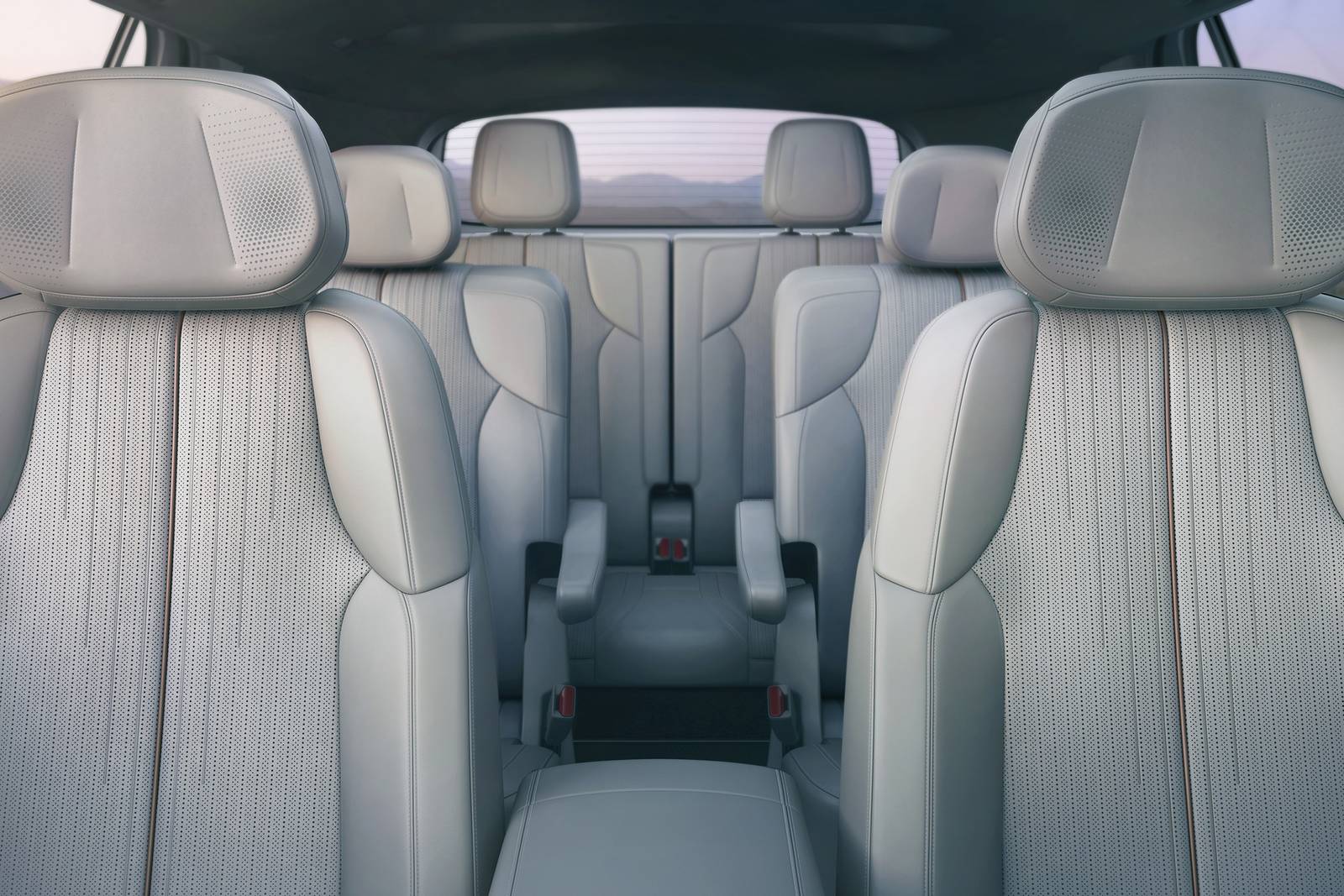 Cadillac VISTIQ Utility
