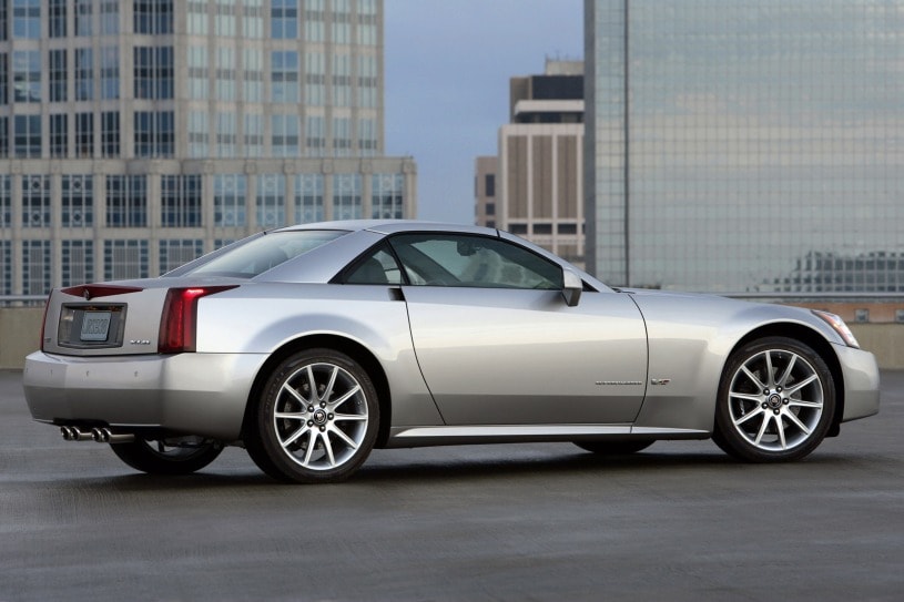 2007 Cadillac XLR-V Pictures - 33 Photos | Edmunds