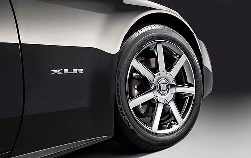 2006 Cadillac XLR Star Black Limited Edition Wheel Detail