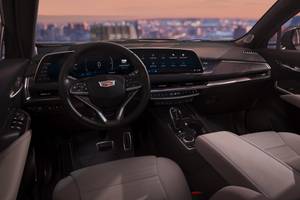 2025 Cadillac XT4