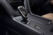 Cadillac XT5 Premium Luxury 4dr SUV Shifter