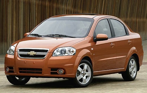 Used 2007 Chevrolet Aveo Sedan Review Edmunds - 2007 Chevy Aveo Seat Covers