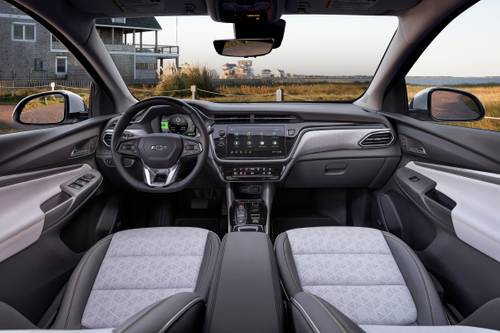 2022 Chevrolet Bolt EUV Premier 4dr Hatchback Dashboard Shown