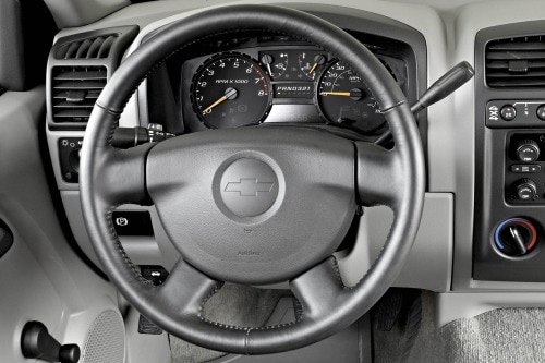 2007 Chevrolet Colorado LT Regular Cab Pickup Steering Wheel Detail