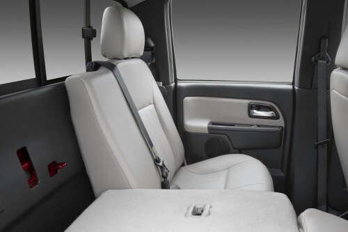 2012 Chevrolet Colorado 2LT Crew Cab Pickup Rear Interior