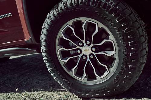 Chevrolet Colorado ZR2 Crew Cab Pickup Wheel