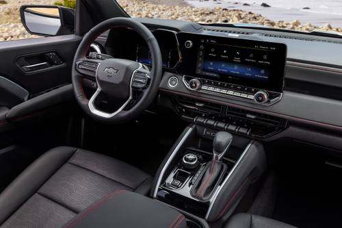 Chevrolet Colorado Z71 Crew Cab Pickup Steering Wheel Detail. Convenience Package III Shown.