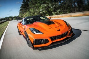 2019 Chevrolet Corvette Zr1 First Drive Edmunds
