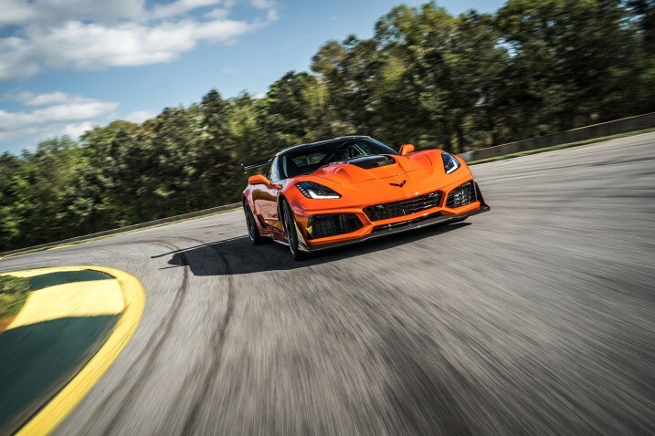 2019 Chevrolet Corvette Zr1 First Drive Edmunds