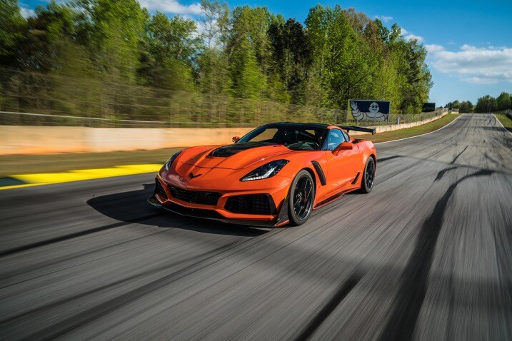 2019 Chevrolet Corvette Zr1 First Drive Edmunds
