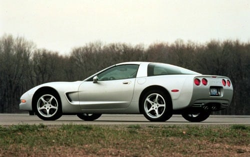 2001 Chevrolet Corvette 2dr Coupe Hatchback Shown
