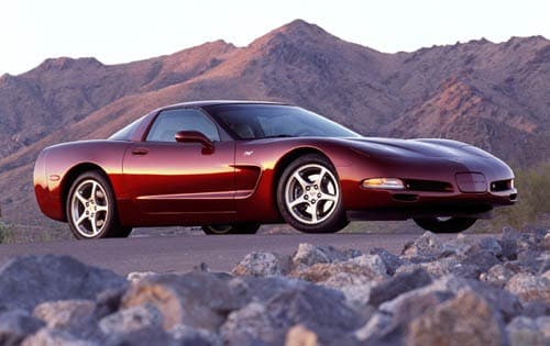 2003 Chevrolet Corvette 2dr Hatchback