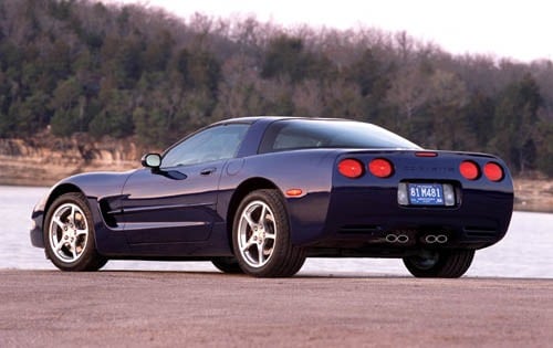 2004 Chevrolet Corvette 2dr Hatchback
