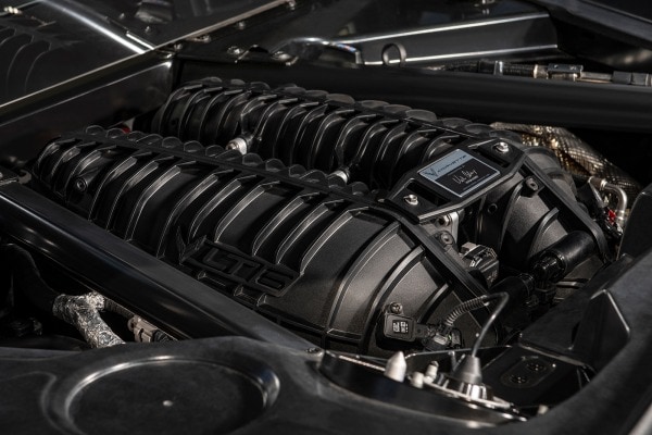 2023 Chevrolet Corvette's All-New 670-HP Flat-Plane Crank Engine Detailed