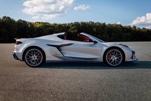 2023 Chevrolet Corvette Z06 Convertible Profile