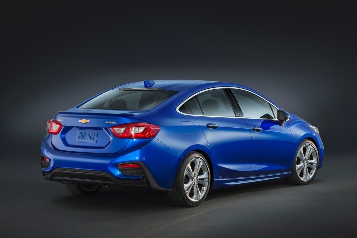 2016 Chevrolet Cruze review: Jack of all trades, master of tech - CNET