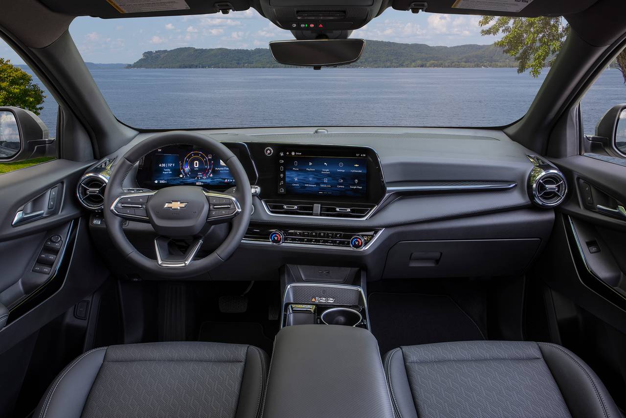 2027 Chevrolet Equinox LT Flexible Interior Space