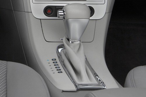 2010 Chevrolet Malibu Hybrid Fleet Sedan Shifter