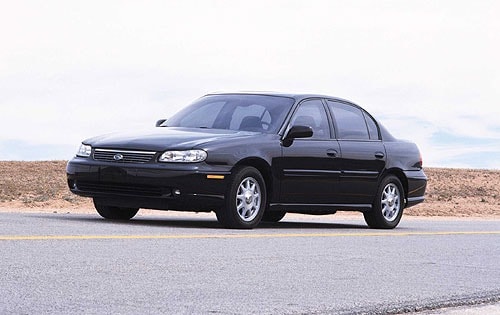 1998 Chevrolet Malibu 4 Dr LS Sedan