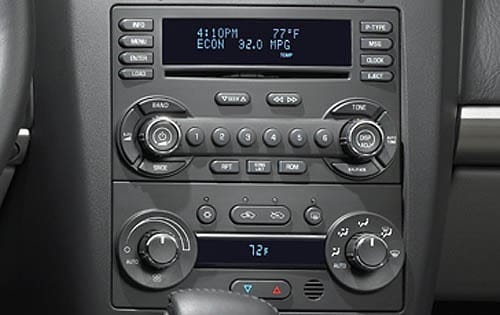 2007 Chevrolet Malibu LTZ Center Console