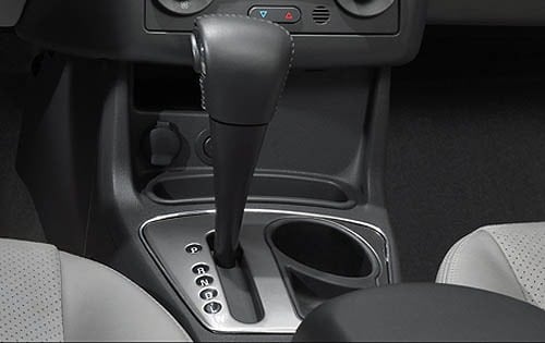 2007 Chevrolet Malibu LTZ Center Console