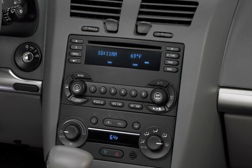 2007 Chevrolet Malibu LTZ Sedan Center Console