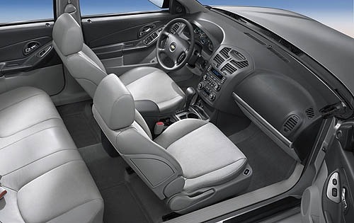 2005 Chevrolet Malibu LT Interior Shown