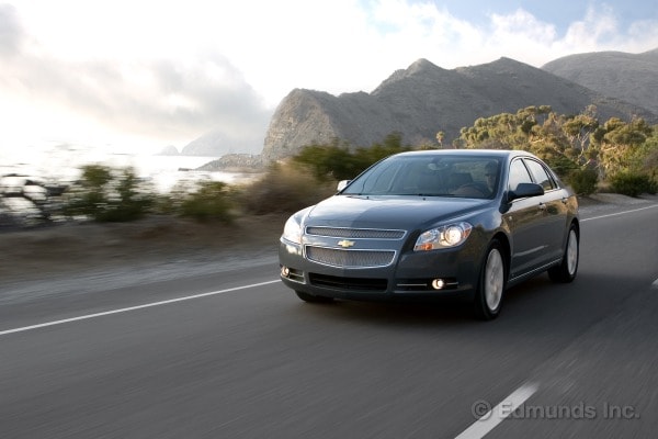 comparison test 2007 2008 v6 family sedans mid size sedan comparisons